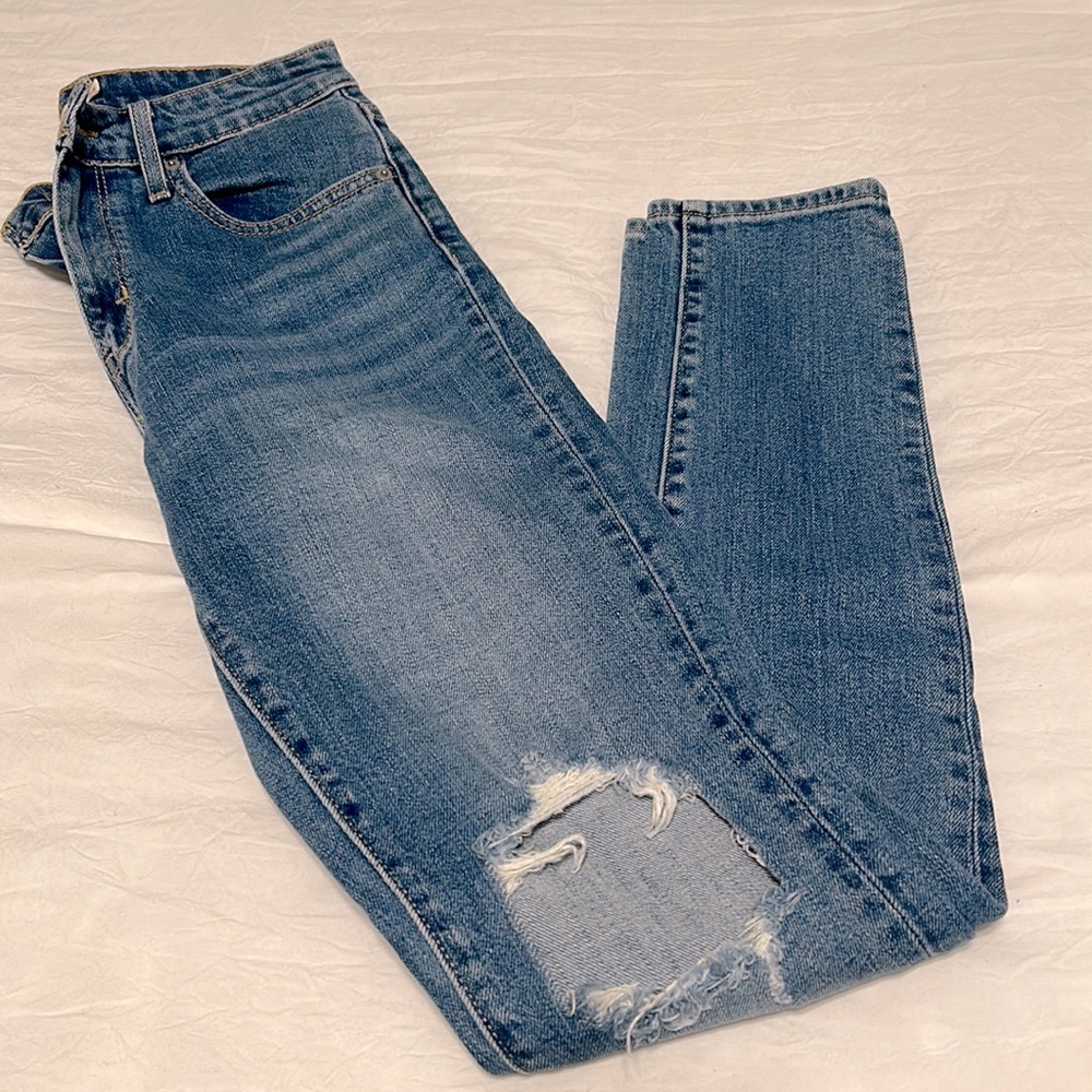 Levi’s 721 High Rise Skinny Jeans